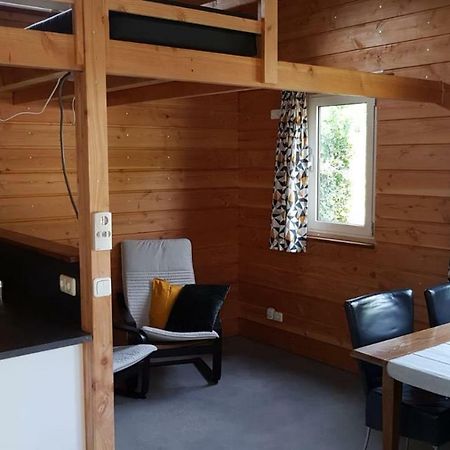 Chalet - Camping 'T Dekske Wintelre 외부 사진