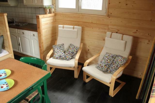Chalet - Camping 'T Dekske Wintelre 외부 사진