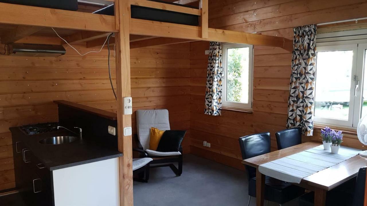 Chalet - Camping 'T Dekske Wintelre 외부 사진